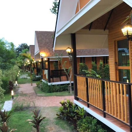 Changpuak Resort Damnoen Saduak Ratchaburi Eksteriør bilde